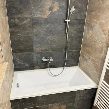 アパート Deluxe Haus