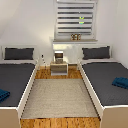 Deluxe Haus アパート *