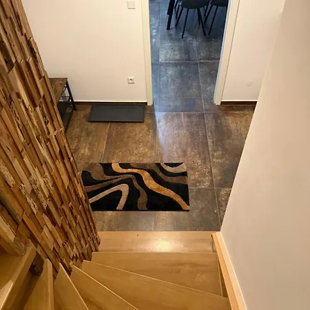 Deluxe Haus カッセル