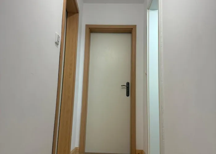 Deluxe Haus * קאסל