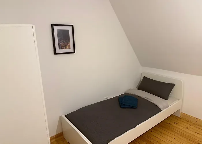 Deluxe Haus *