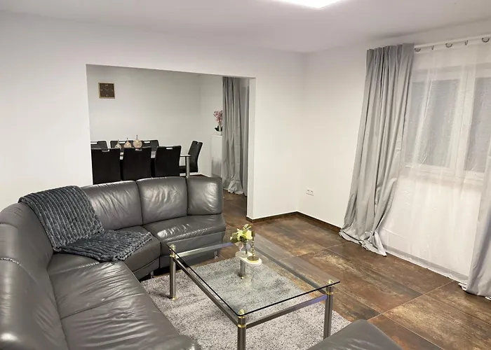 דירה Deluxe Haus *